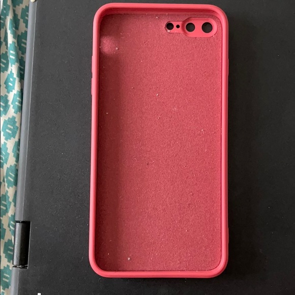 iPhone 7 Plus - Picture 2 of 2